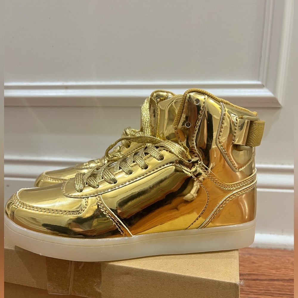 Shiny Gold High-Top LED Sneakers Unisex - Size 36